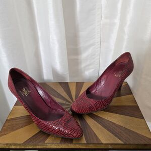 Smyth Bros Women 8.5N Textured Point Toe Leather Classic Pumps Red Italy Vintage
